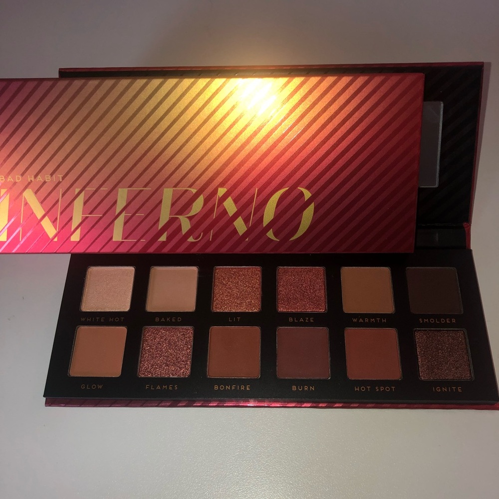 Bad Habit Inferno eyeshadow palette